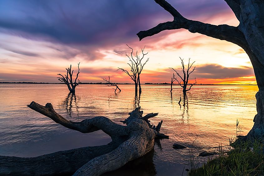 Sunset over Lake Bonney, Barmera, Riverland, South Australia.