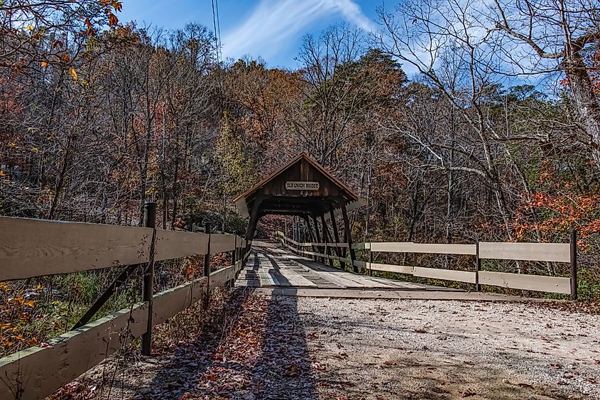 Mentone, Alabama, USA. Editorial credit: JNix / Shutterstock.com