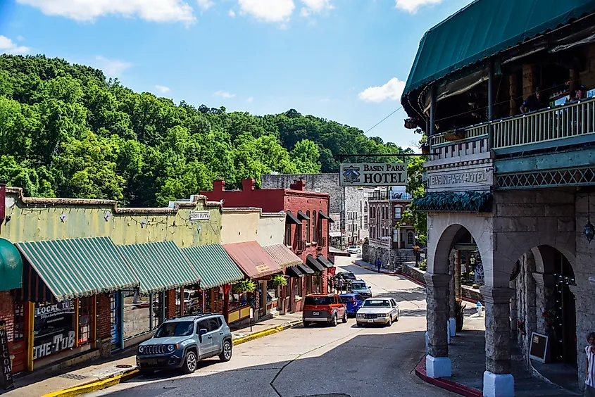 Historic Downtown Eureka Springs, Arkansas, USA, with Boutique Shops and Famous Buildings.