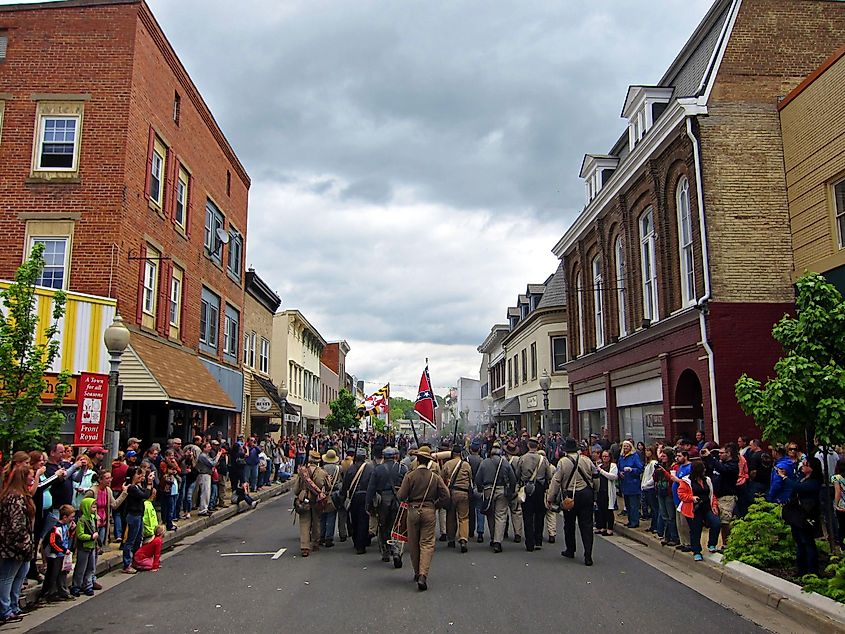 Front Royal, Virginia: Battle of Front Royal reenactment on West Main Street.