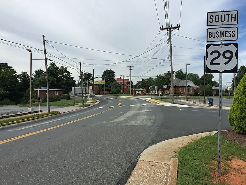 View south along U.S. Route 29 Business (Main Street) at U.S. Route 60 (Richmond Highway/Lexington Turnpike) in Amherst, Amherst County, Virginia
