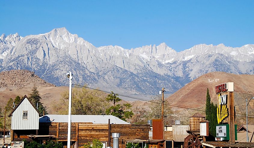 Lone Pine, California, view to Mount Whitney from Lone Pine in Owens Valley