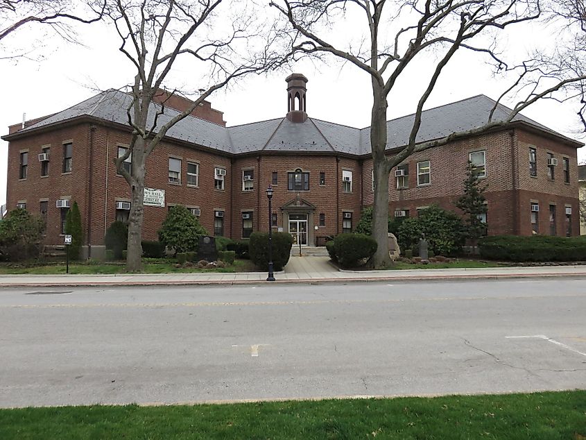 Oyster Bay Town Hall