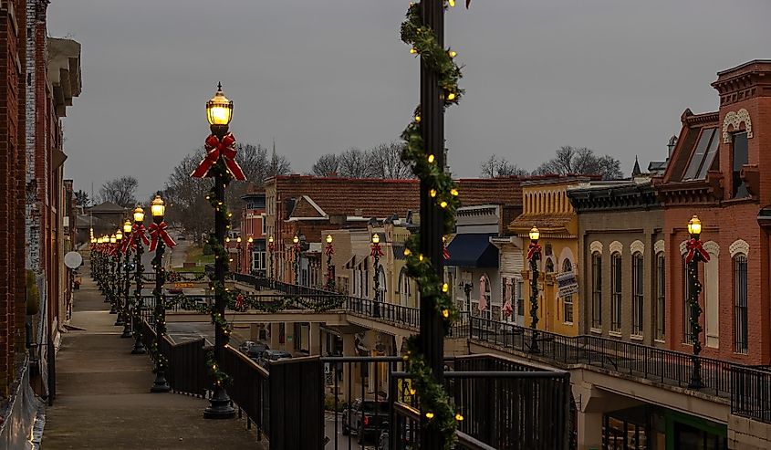 Downtown Morristown, Tennessee, decorated for Christmas.