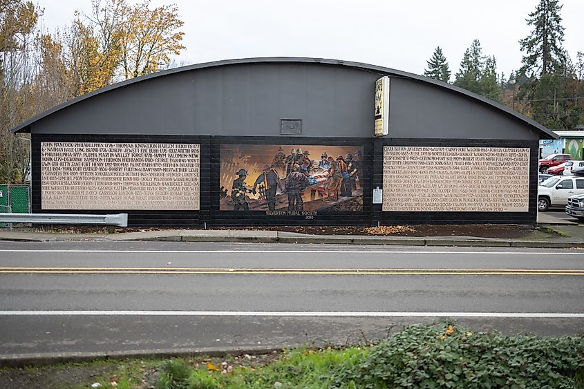 Mural in the town of Silverton, Oregon.