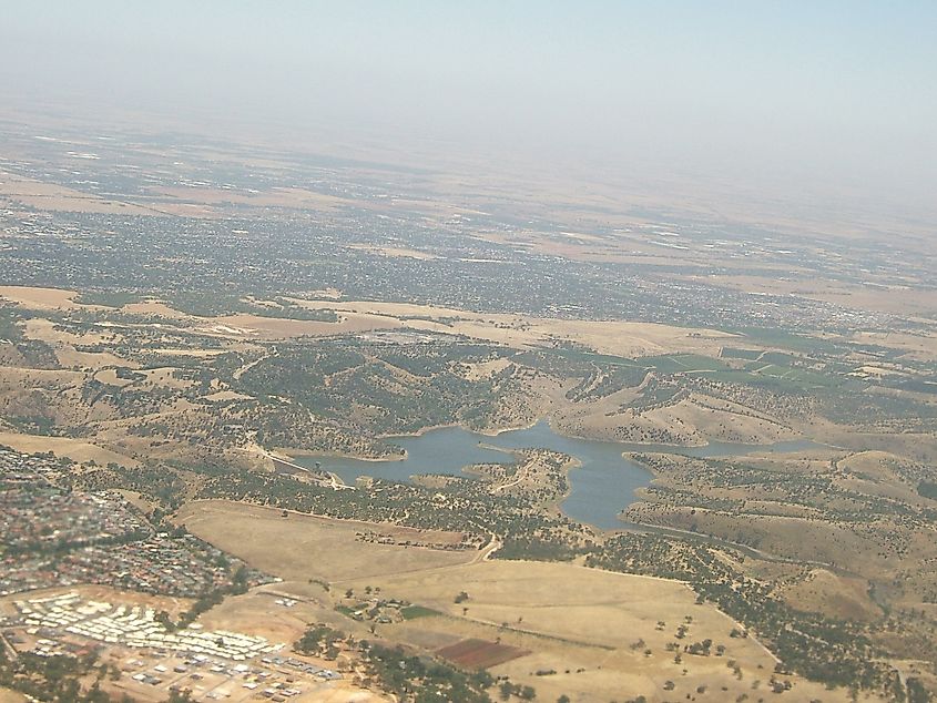 Little Para Reservoir, Adelaide Plains region.