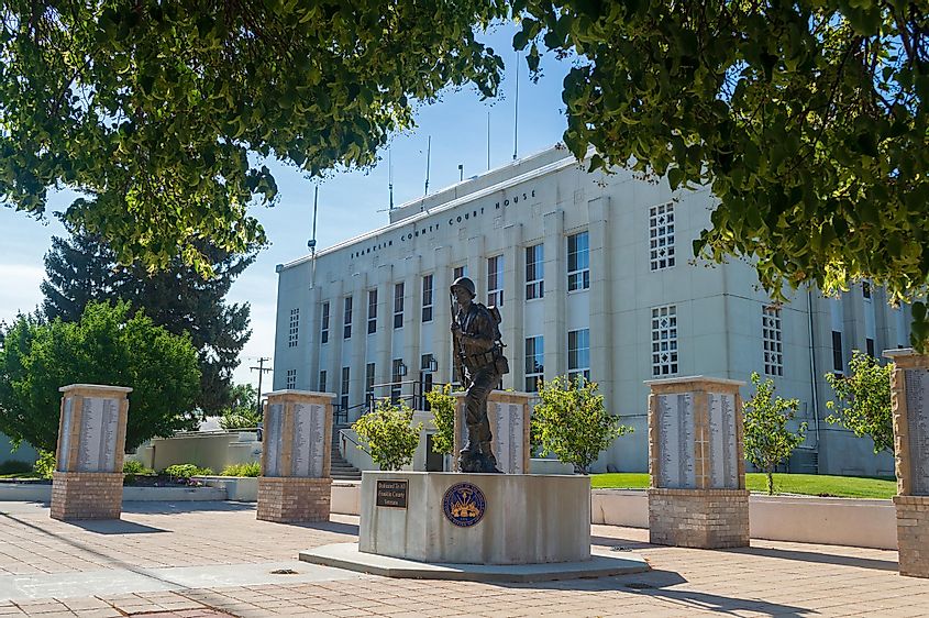 The Veterans Memorial on the Plaza of the Franklin County Courthouse, via davidrh / Shutterstock.com