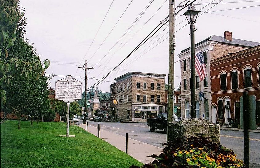 Court Street in downtown Fayetteville, West Virginia.