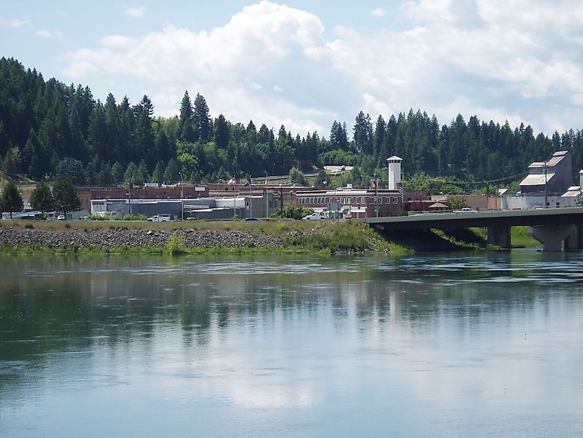 Bonners Ferry along Kootenai River