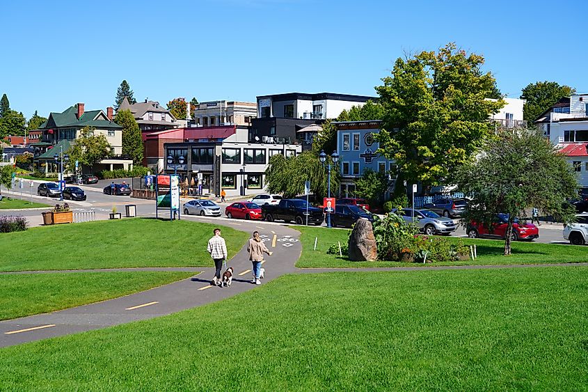 Sainte-Agathe-des-Montes, Quebec.