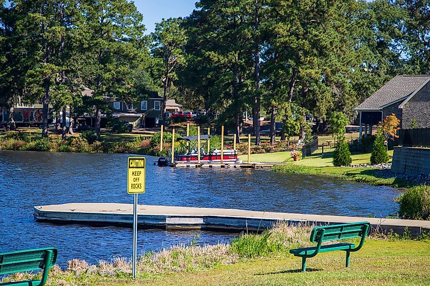 A beautiful lake in Perry, Georgia.