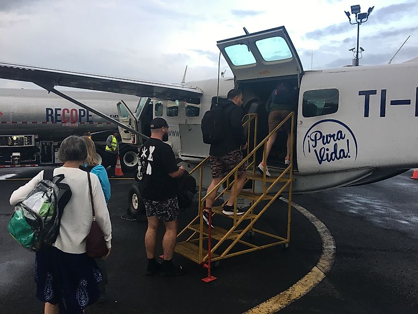 A propeller plane in Costa Rica. Pura Vida!