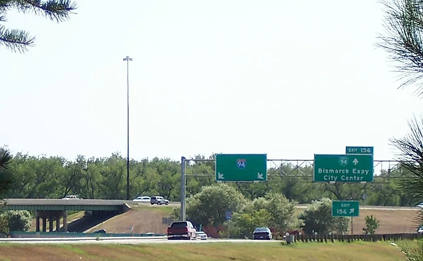 Eastbound I-94 exit 156 to Bismarck Expressway. I-194 is unsigned.