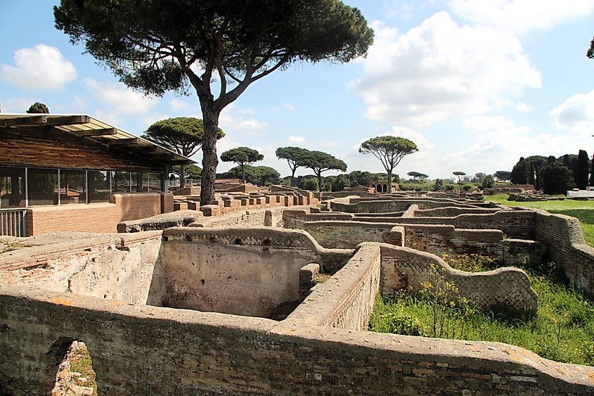 Ostia Antica, the Roman port town at the mouth of the Tiber. Mac9, CC BY-SA 4.0 <https://creativecommons.org/licenses/by-sa/4.0>, via Wikimedia Commons