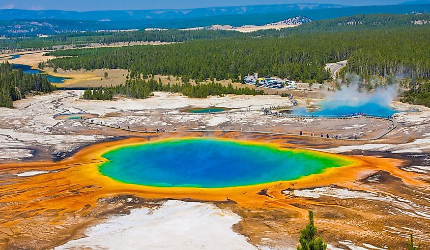 Stunning rainbow colors of Grand Prismatic Spring in Yellowstone National Park