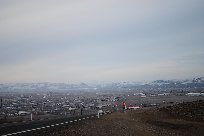 Silver Springs, from US 95A, via Kelapstick on Wikipedia