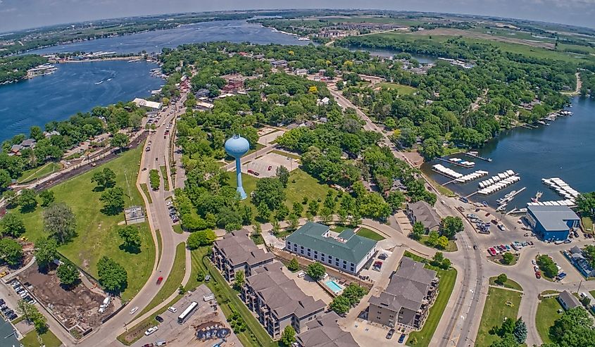 Arnold's Park is a Tourist Town in the Lake Okobji Area with an Amusement Park