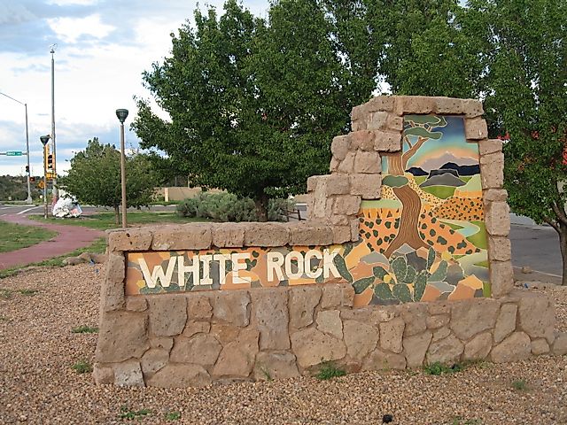 White Rock Welcome Sign