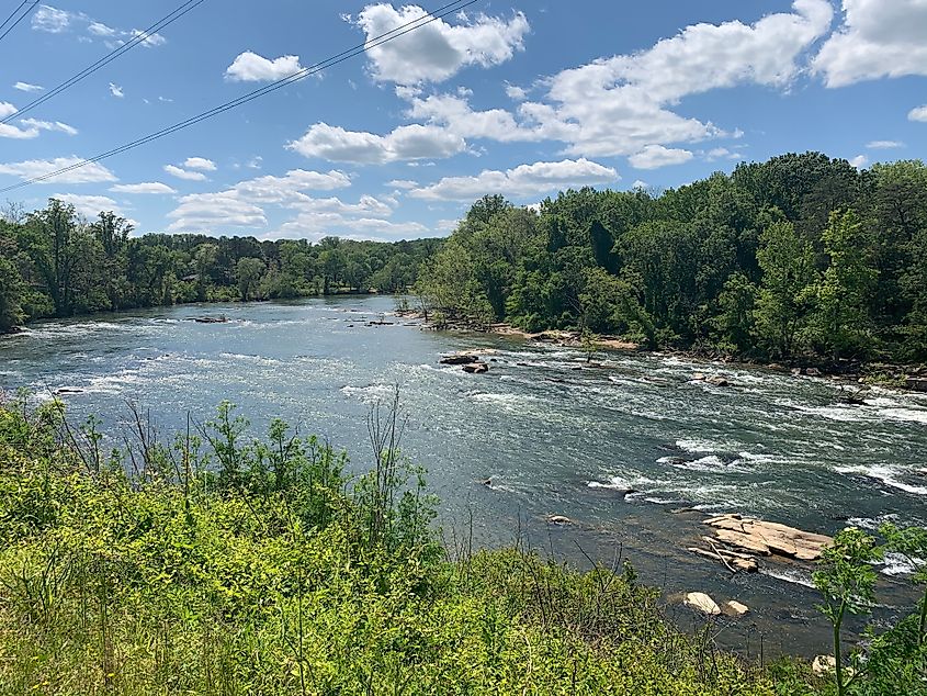 The Rappahannock River is a river in eastern Virginia, in the city of Fredericksburg, in the United States.