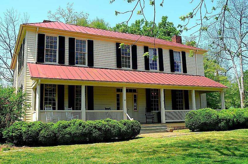 Hillsborough, North Carolina: Main house of the 1821 Burwell School for Women