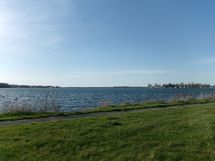 Late afternoon at Lake Wawasee. 