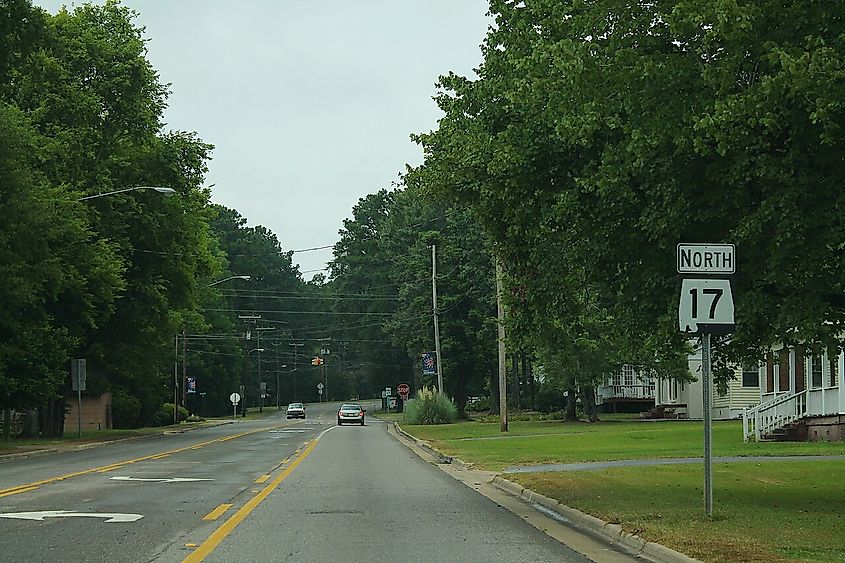 Road in Aliceville, Alabama.