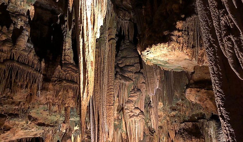 Caves with stalactites and stalagmite