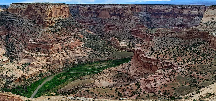 Wedge Overlook view of the San Rafael river canyon