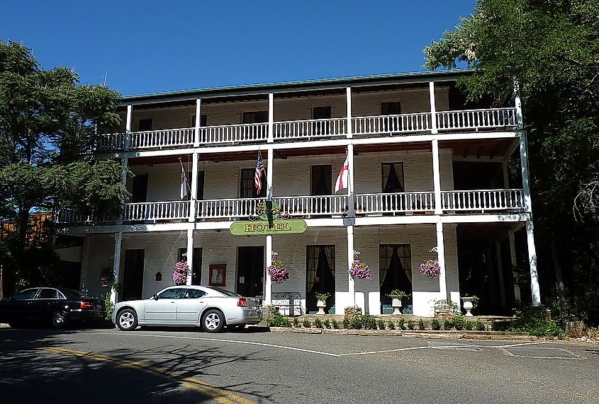 St George Hotel landmark in Volcano