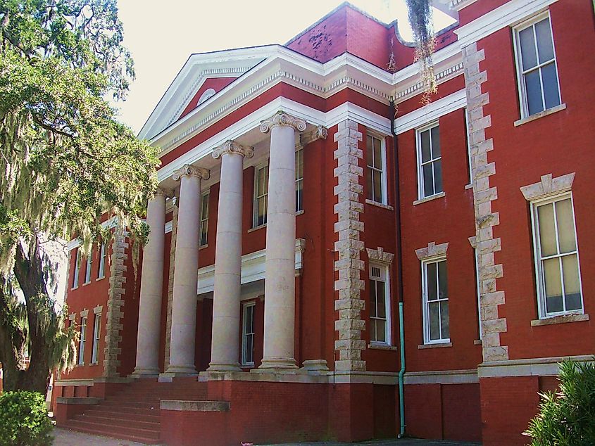 The Prep Building in Glynn Academy. By Brunswickian - Own work, CC BY-SA 3.0, https://commons.wikimedia.org/w/index.php?curid=7765955