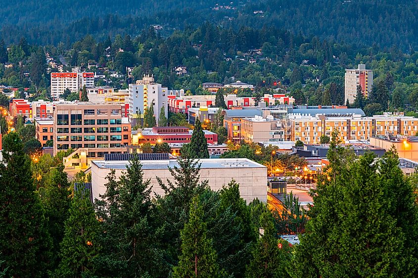 Eugene, Oregon, downtown cityscape at dusk.
