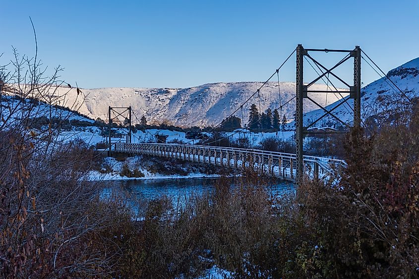 Umtanum Canyon Footbridge over the Yakima River near Yakima, Washington.