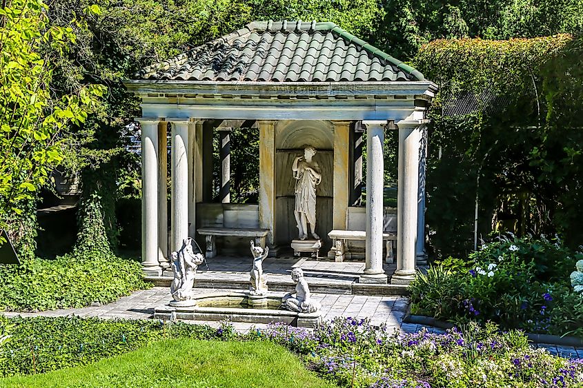 Sonnenberg Gardens and Mansion State Historic Park