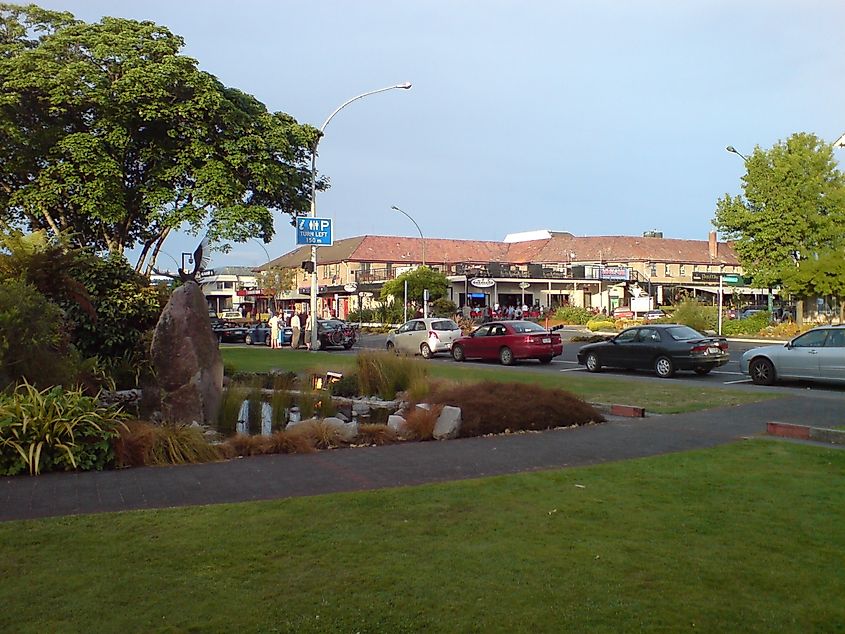 One of the main streets of the Taupō CBD.