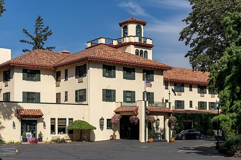 Columbia Gorge Hotel and Spa, historic landmark on the river in Hood River, Oregon