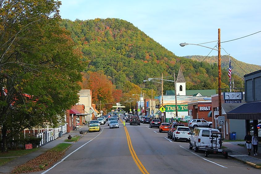 Street view in Damascus, Virginia