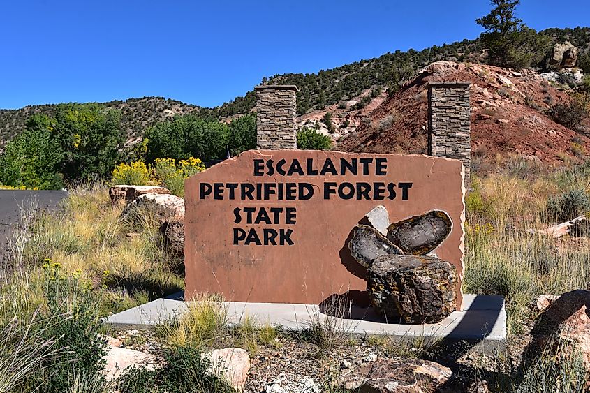 Sign foe Escalante Petrified Forest State Park in Utah