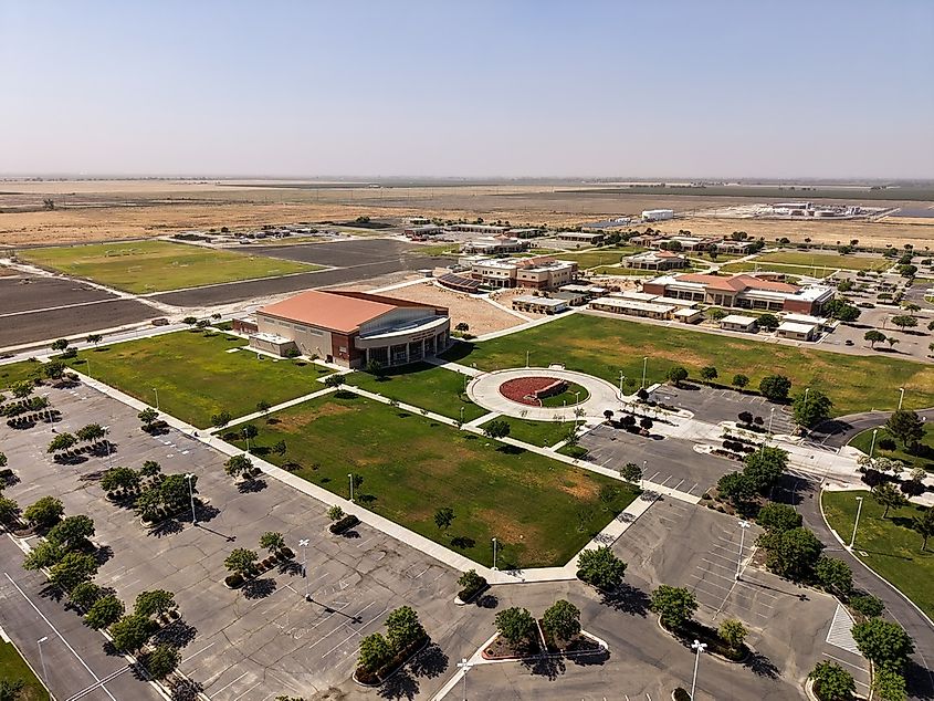Aerial view of Lemoore College campus.