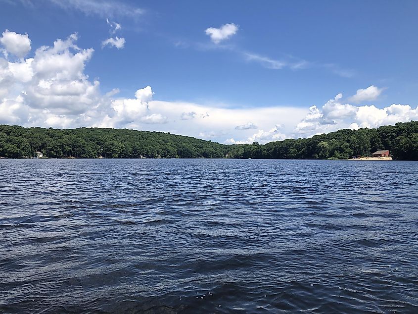 Middle Bolton Lake