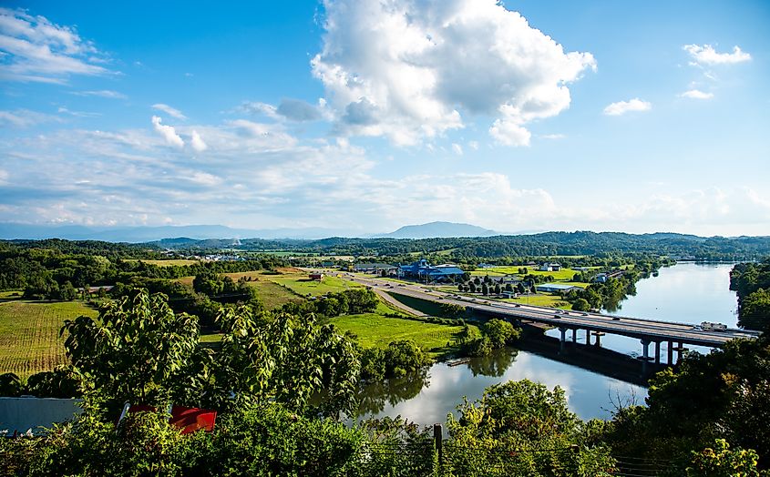 The town of Sevierville, Tennessee.