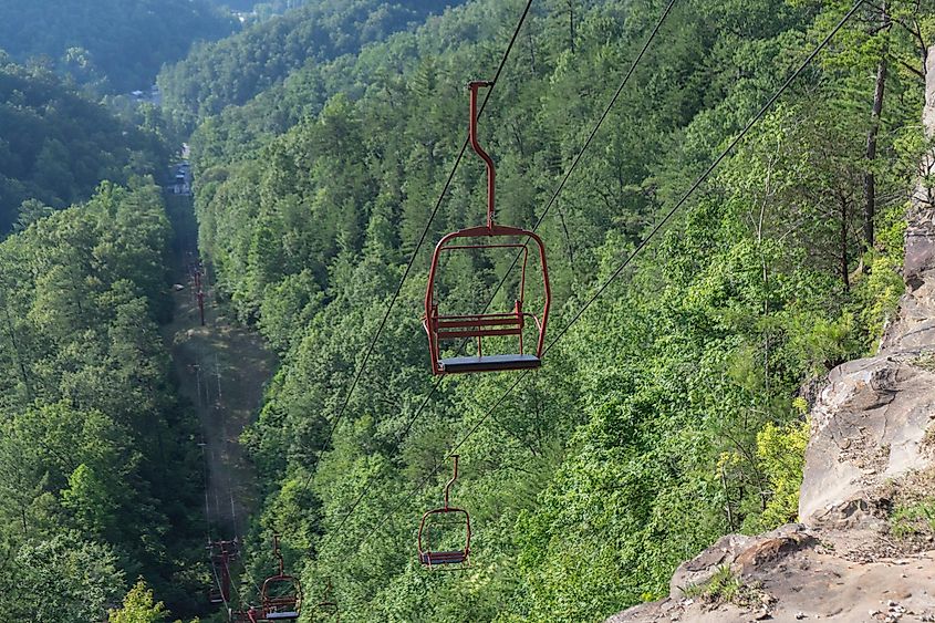 Skylift in Slade, KY, USA. Editorial credit: CiEll / Shutterstock.com