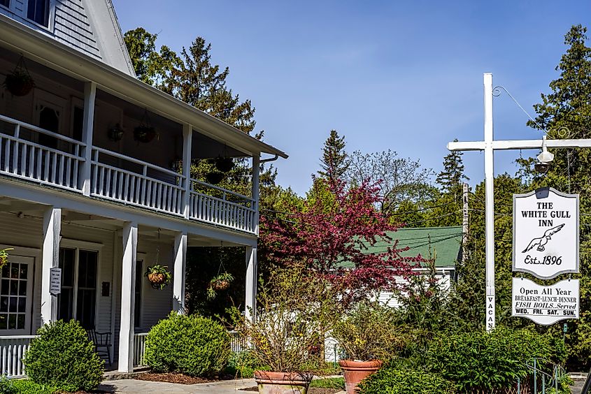 The White Gull Inn, an historic bed and breakfast inn and restaurant in Fish Creek, Door County, Wisconsin.