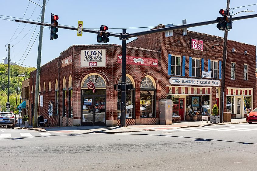 Closeup of Town Hardware and General Store on sunny spring day, via Nolichuckyjake / Shutterstock.com