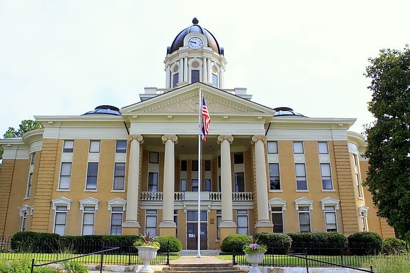 Simpson County Courthouse in Mendenhall, Mississippi