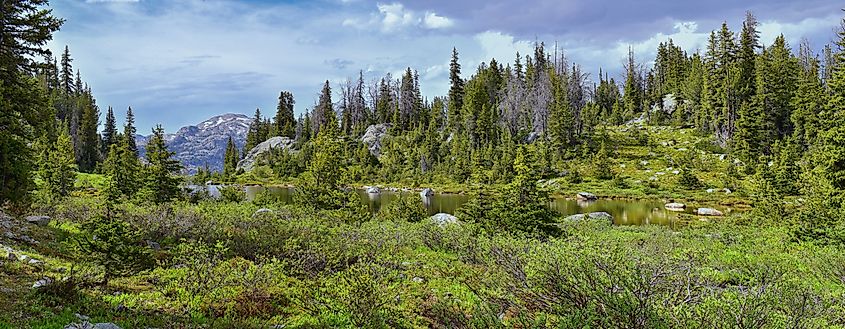 Wind River Range, Rocky Mountains, Upper and Lower Jean Lakes