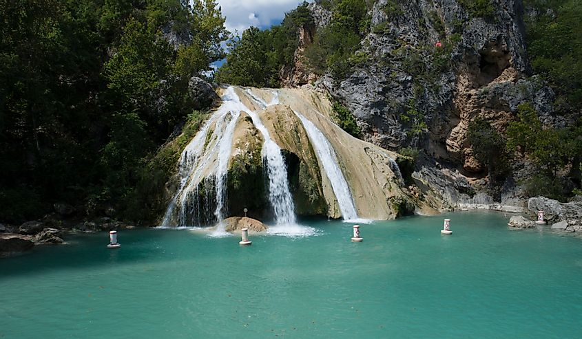 Turner Falls is one of the two Oklahoma’s tallest waterfalls.