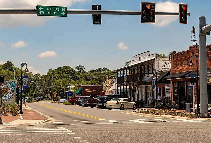Street view in Crystal River, Florida.