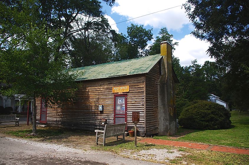 Mooresville, Alabama. In Wikipedia. https://en.wikipedia.org/wiki/Mooresville,_Alabama By Brian Stansberry - Own work, CC BY 4.0, https://commons.wikimedia.org/w/index.php?curid=62670132