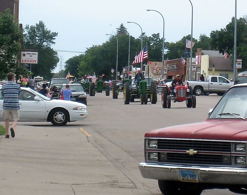 2007 Tractor Trek traveling down Main Ave., Washburn, North Dakota