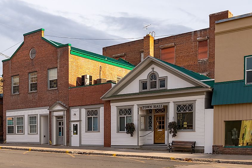 Lakeview Town Hall. 